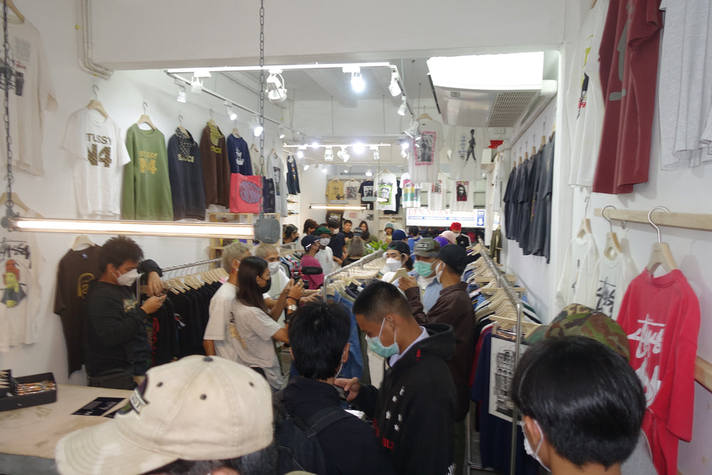 STUSSY VINTAGE SHOWCASE