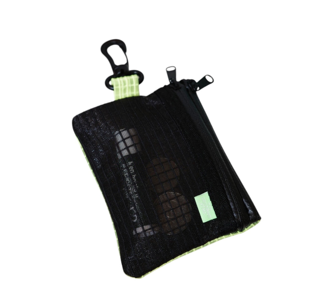 
                  
                    X-POUCH
                  
                