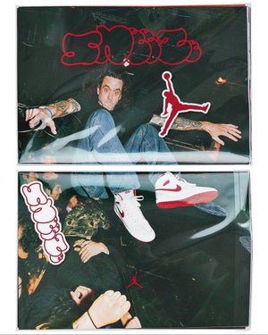 
                  
                    SNEEZE N°AJ1 Special issue for Air Jordan
                  
                