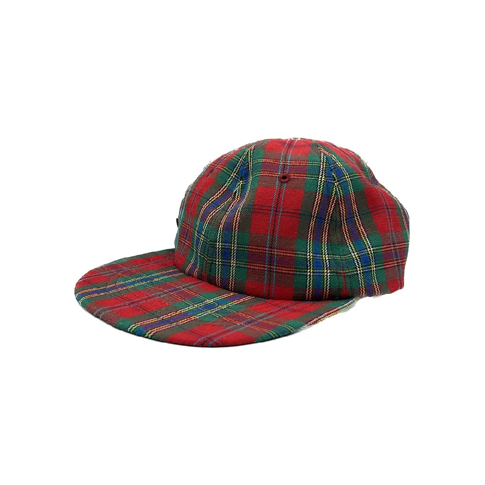 
                  
                    Den Classic Plaid Cap (Red)
                  
                