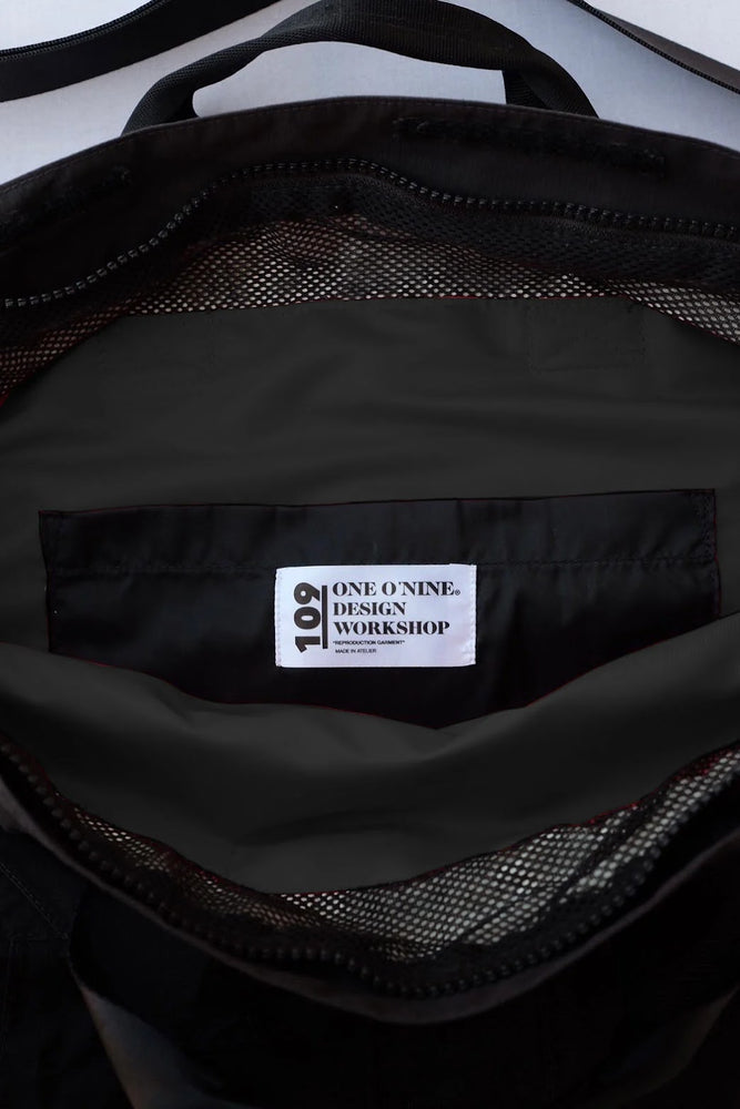 
                  
                    GORE-TEX DECONSTRUCTED FUNCTIONAL SLING BAG - 01
                  
                