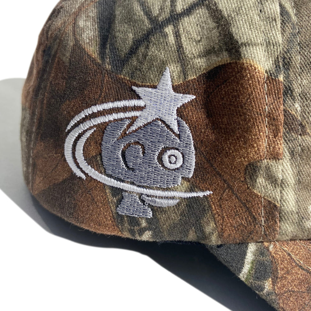 
                  
                    Spinny Head Camo Hat
                  
                