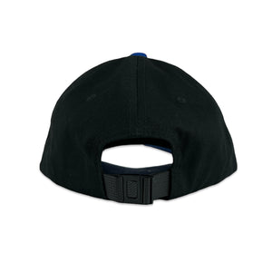 
                  
                    DEN SOUVENIR x UNFOUND PROJECT bear cap (black/blue)
                  
                