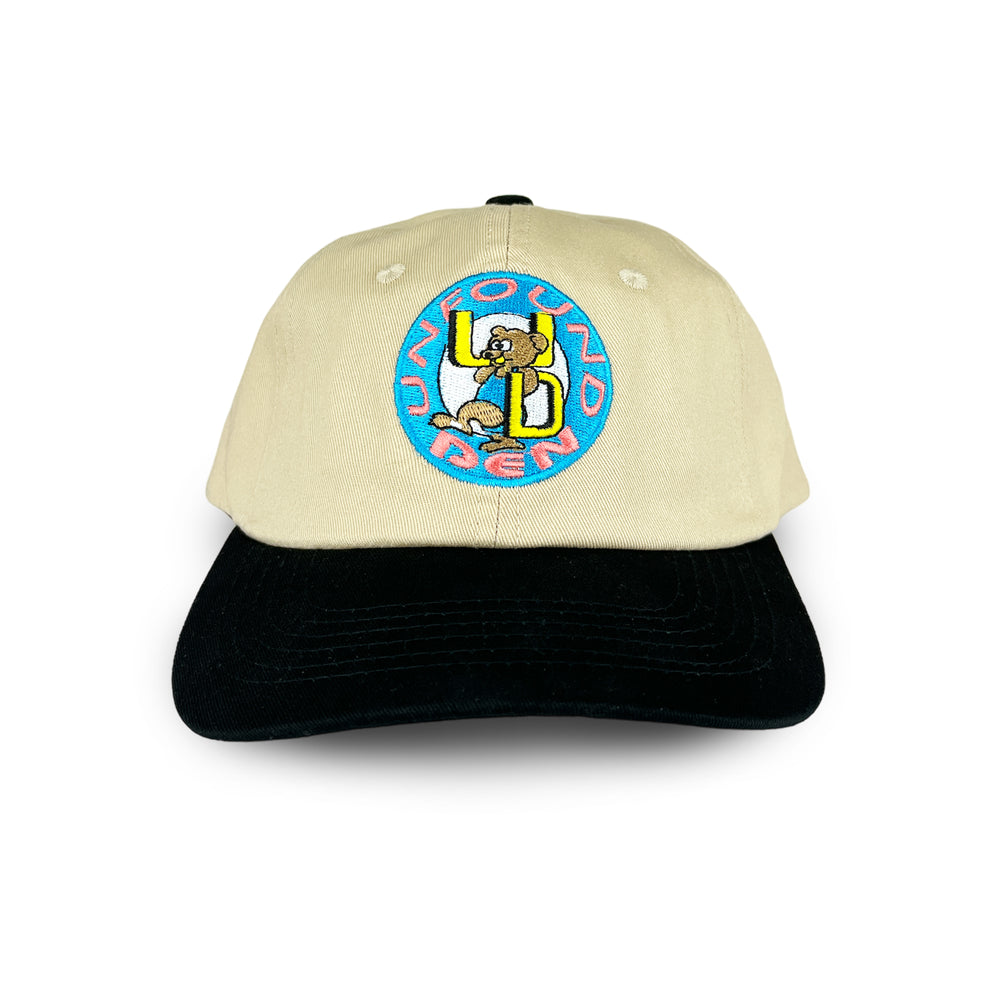 DEN SOUVENIR x UNFOUND PROJECT bear cap (white/black)