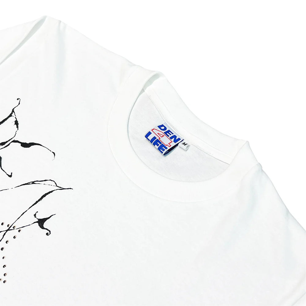 
                  
                    LUCK EGG TEE - WHITE
                  
                