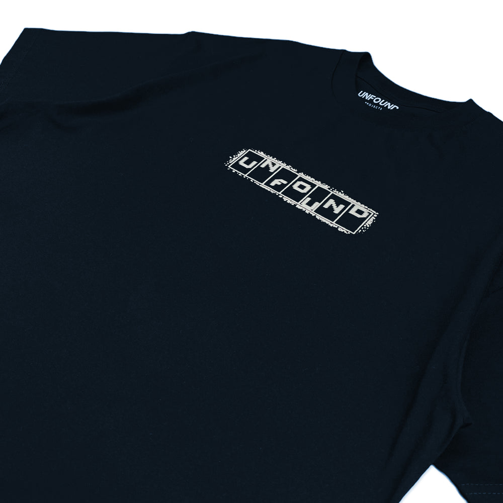 
                  
                    Graphix tee - navy
                  
                