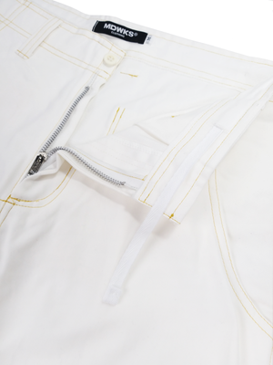 
                  
                    90s Loose Fit Pants, White
                  
                